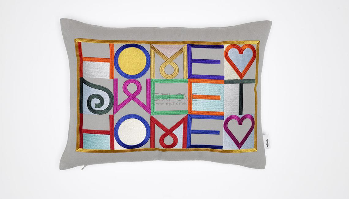 Embroidered Pillows 抱枕