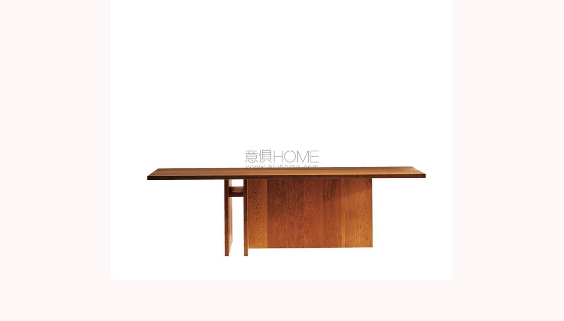 table I餐桌
